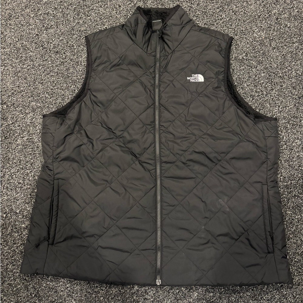 Women’s North Face vest
